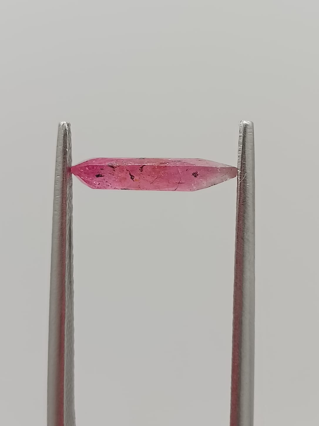 Turmalina rosa corte fancy de 1.25ct