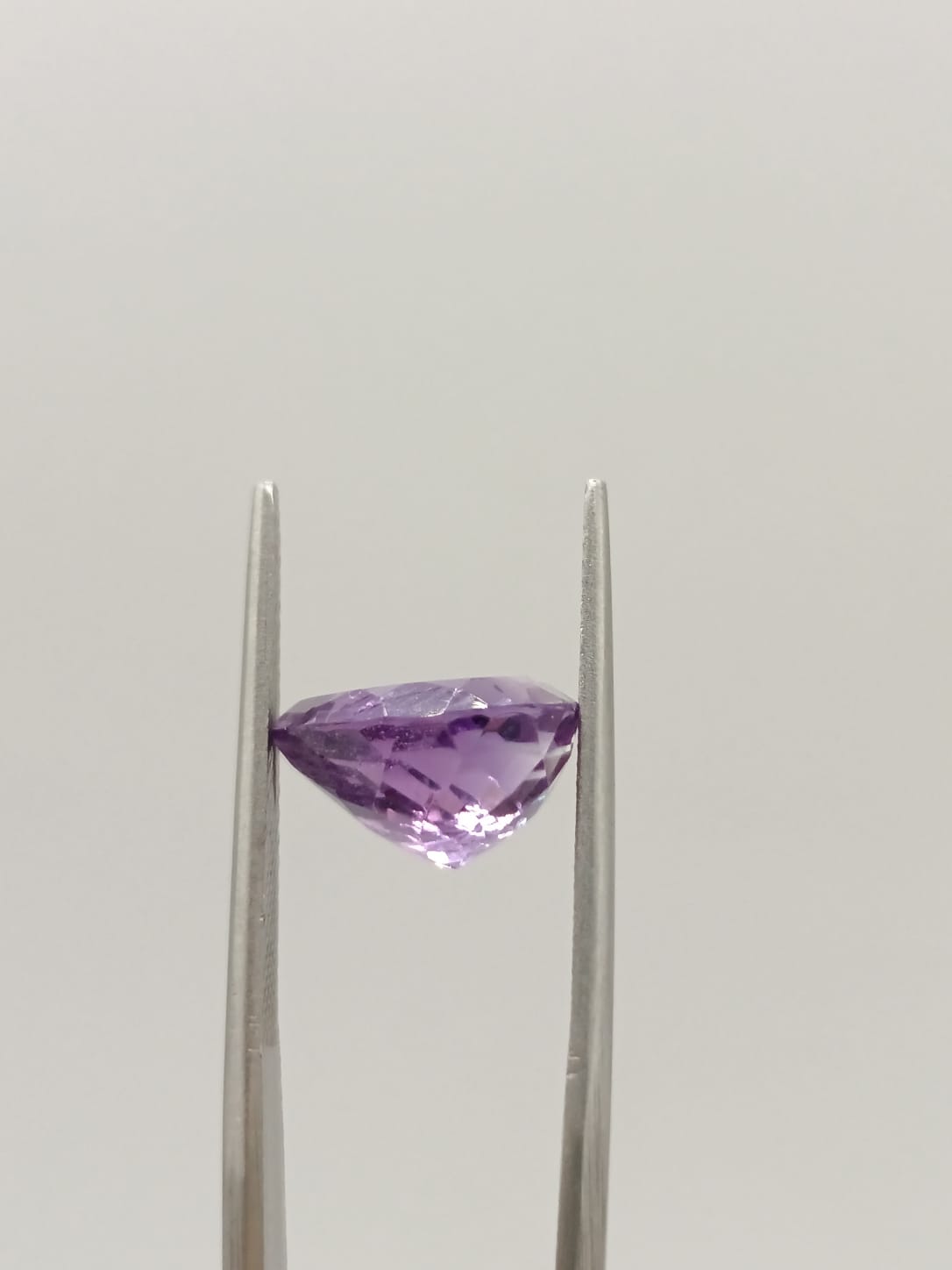 Amatista forma de gota de 4.09ct