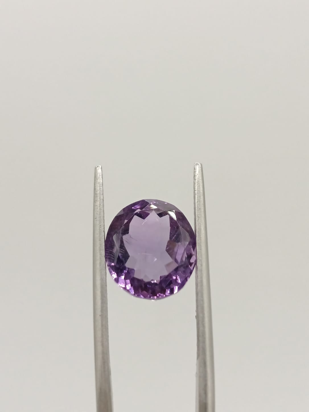 Amatista ovalada de 4.72ct