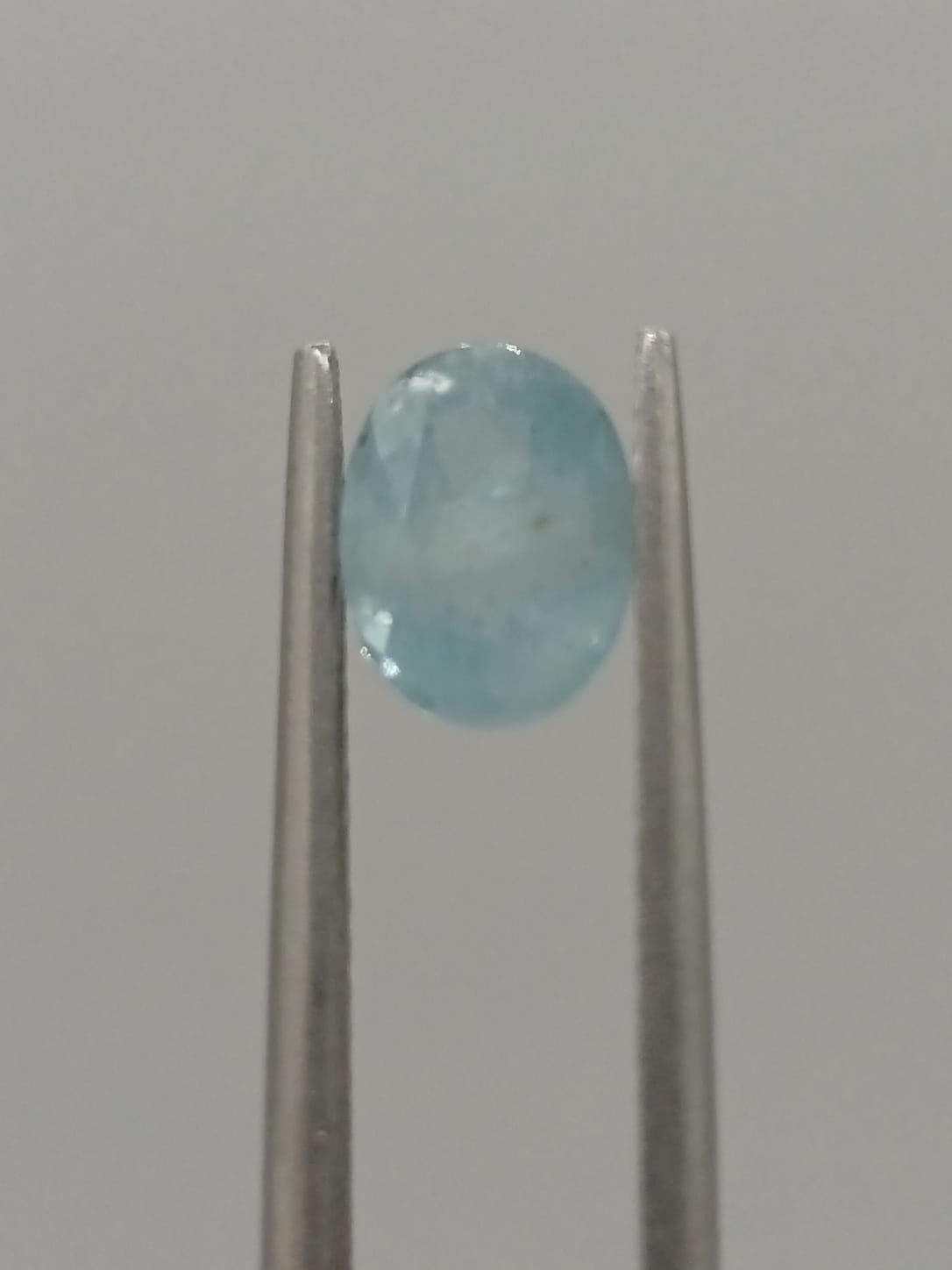 Aguamarina ovalada de 1.43ct