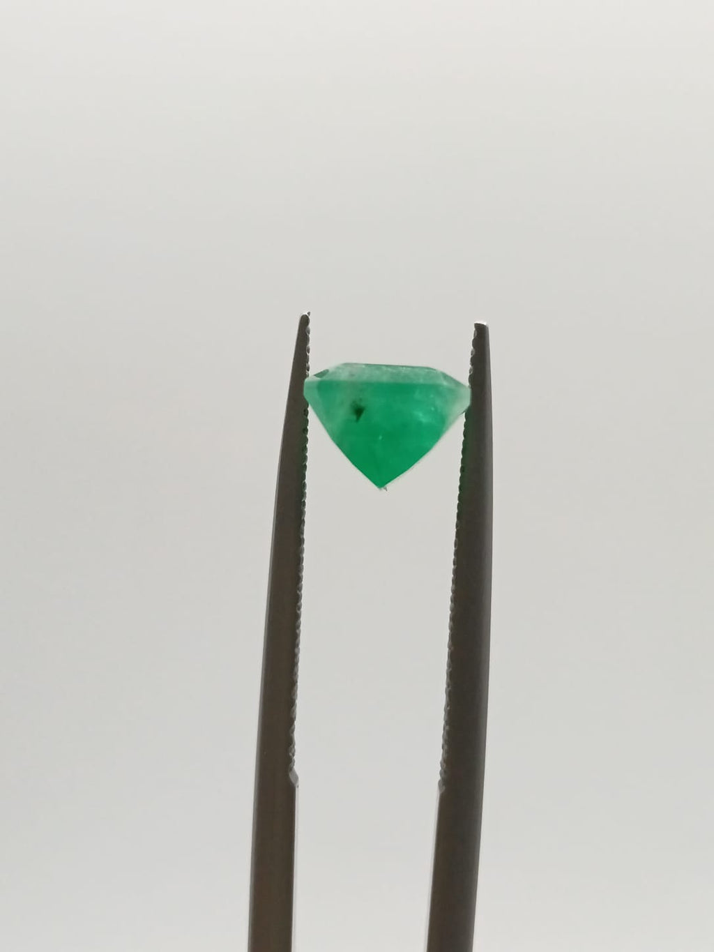 Esmeralda brasileña rectangular de 2.94ct