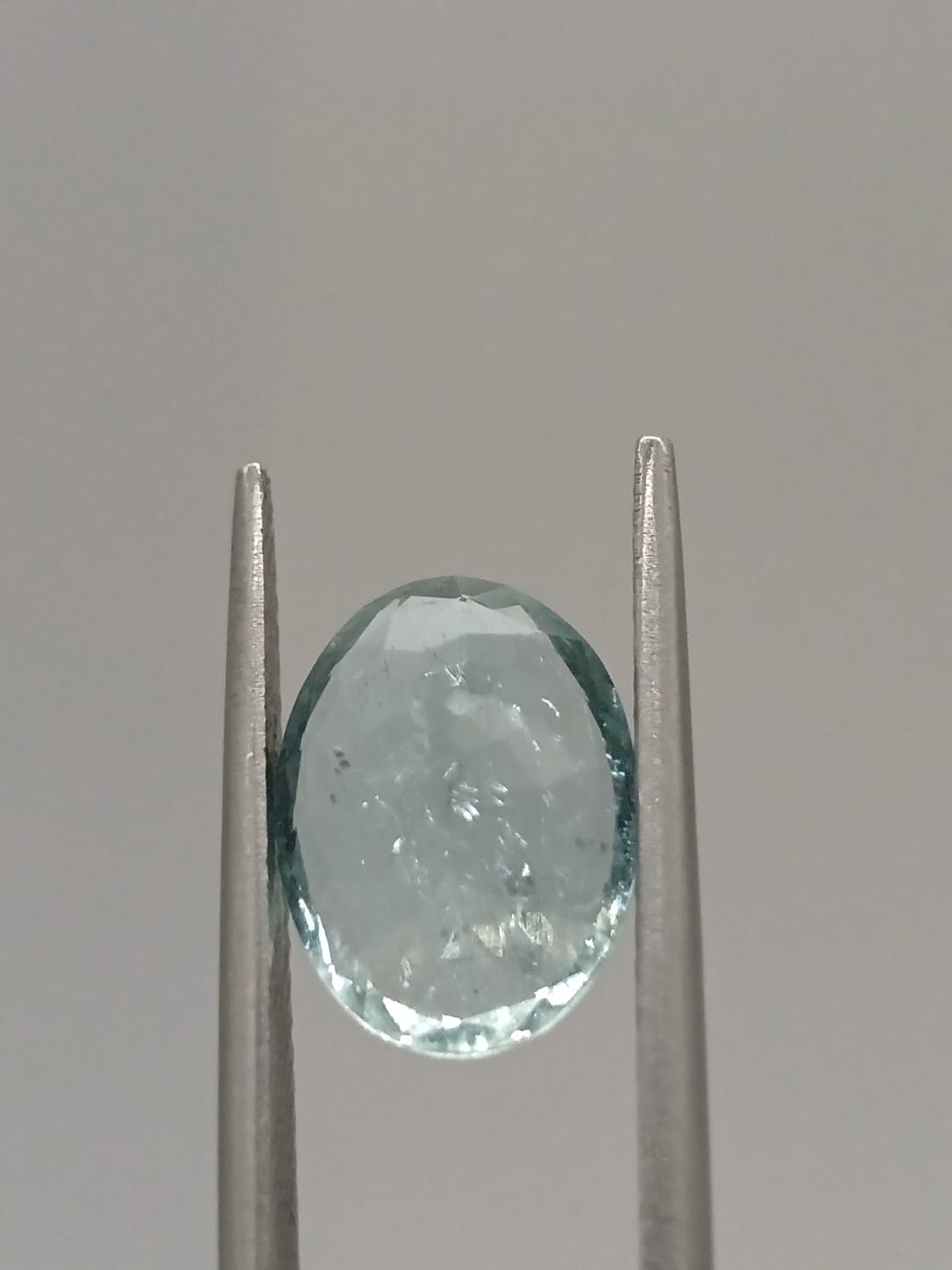 Aguamarina ovalada de 3.53ct