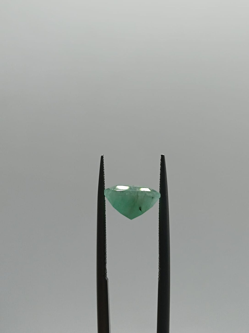 Esmeralda brasileña rectangular de 5.37ct