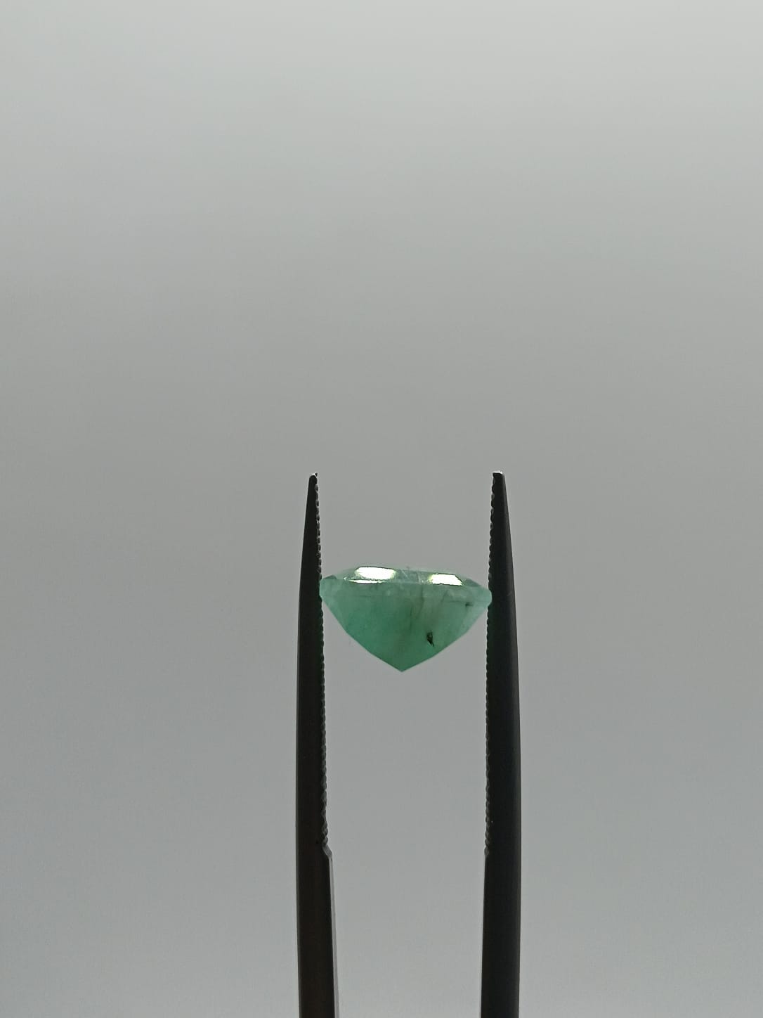 Esmeralda brasileña rectangular de 5.37ct