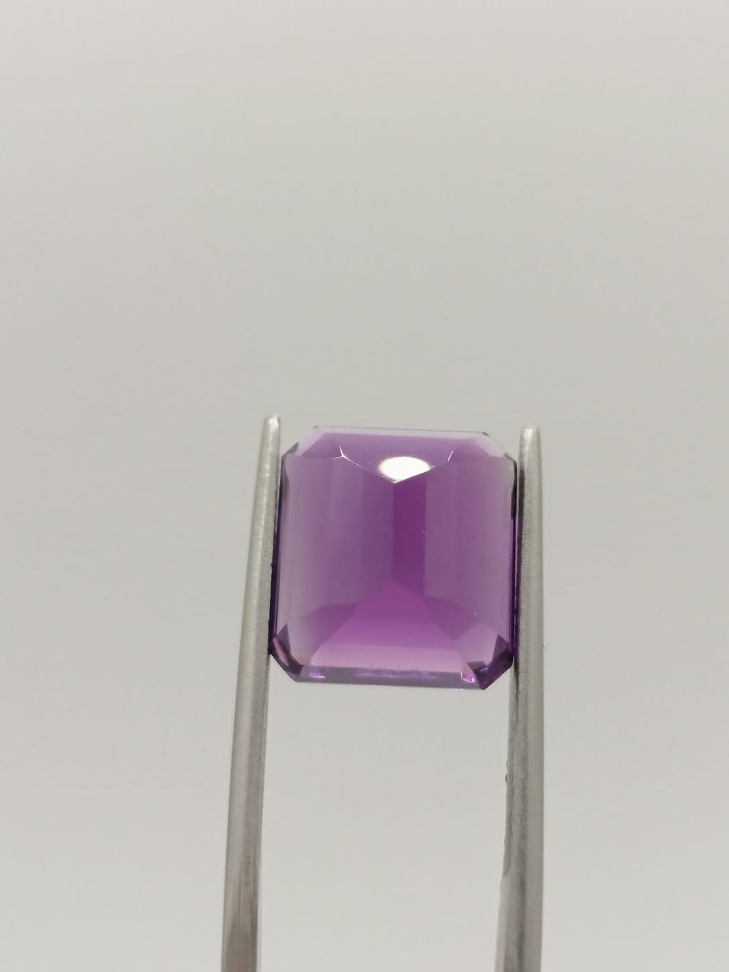 Amatista cuadrada de 8.16ct