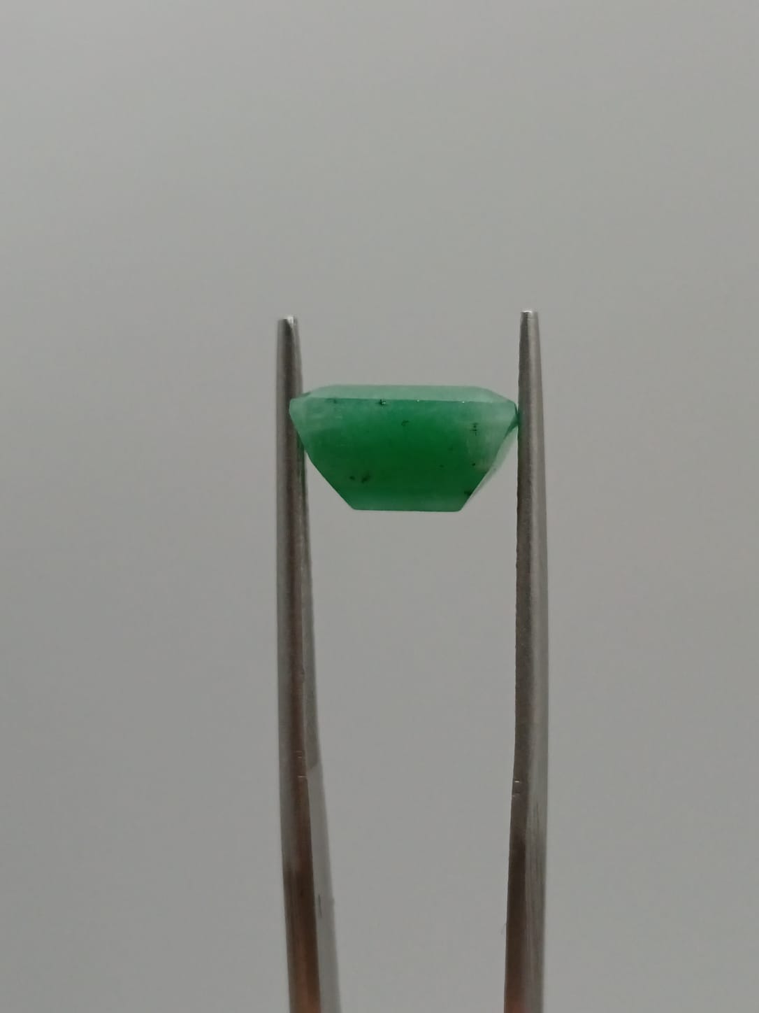 Esmeralda brasileña rectangular de 3.13ct