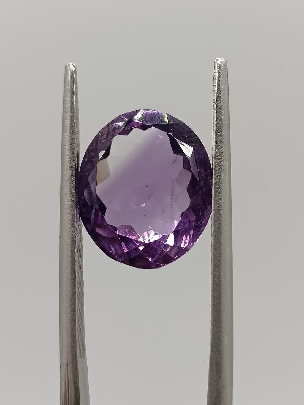 Amatista ovalada de 4.27ct