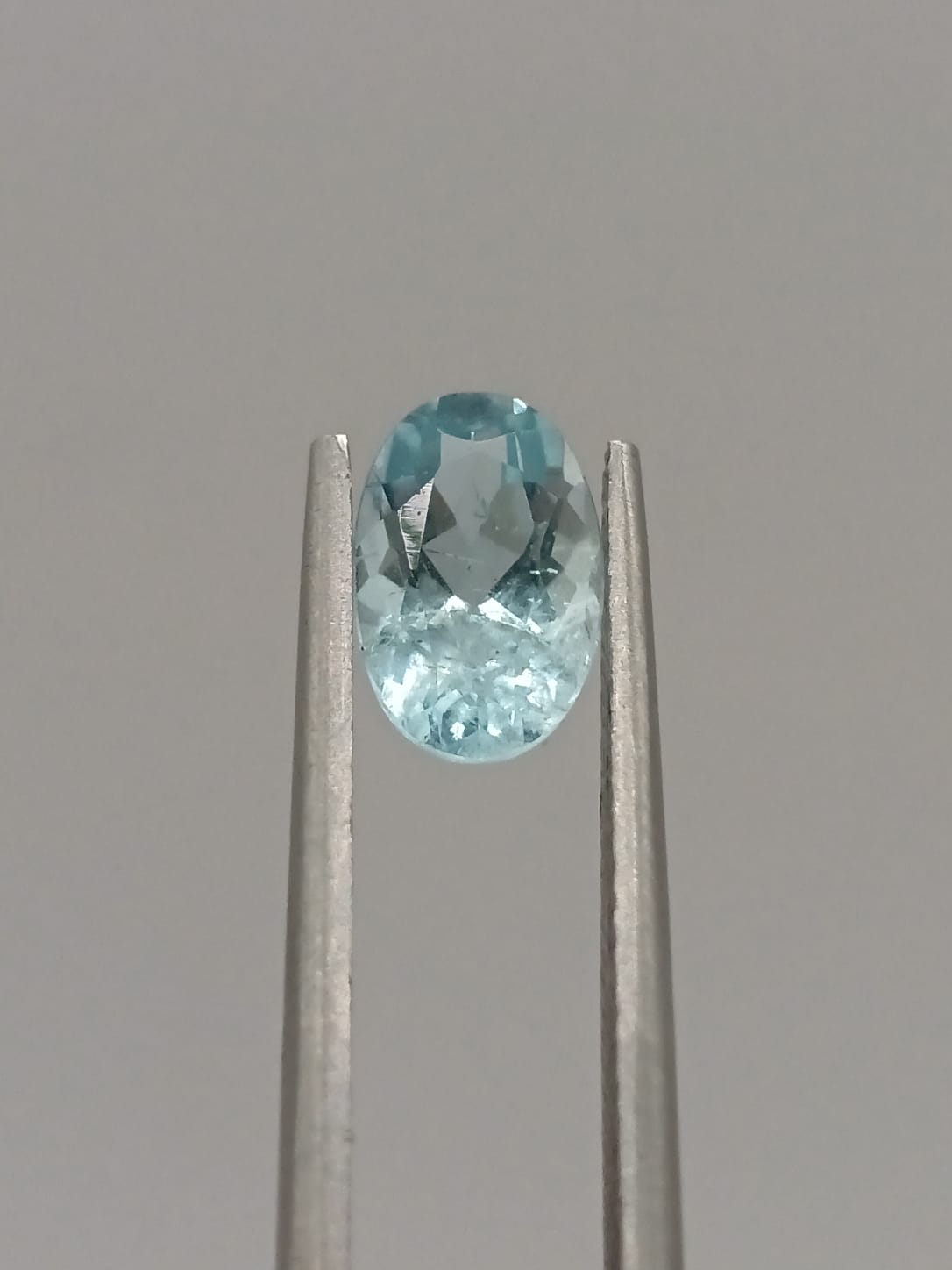 Aguamarina ovalada de 1.20ct