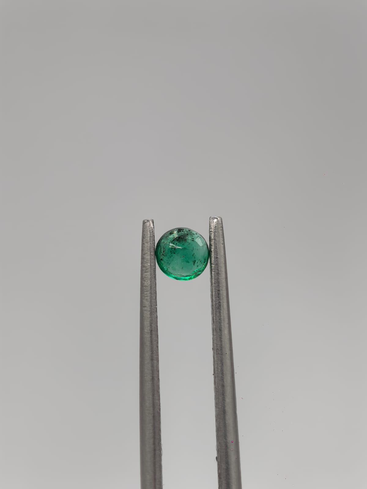 Esmeralda colombiana circular de 0.17ct