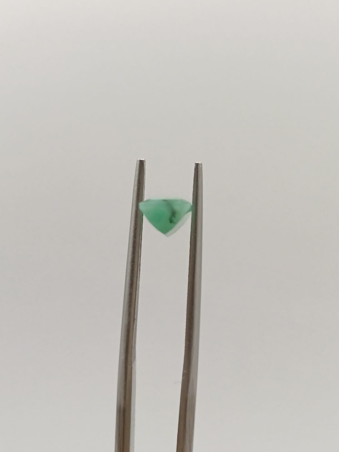 Esmeralda brasileña rectangular de 1.53ct