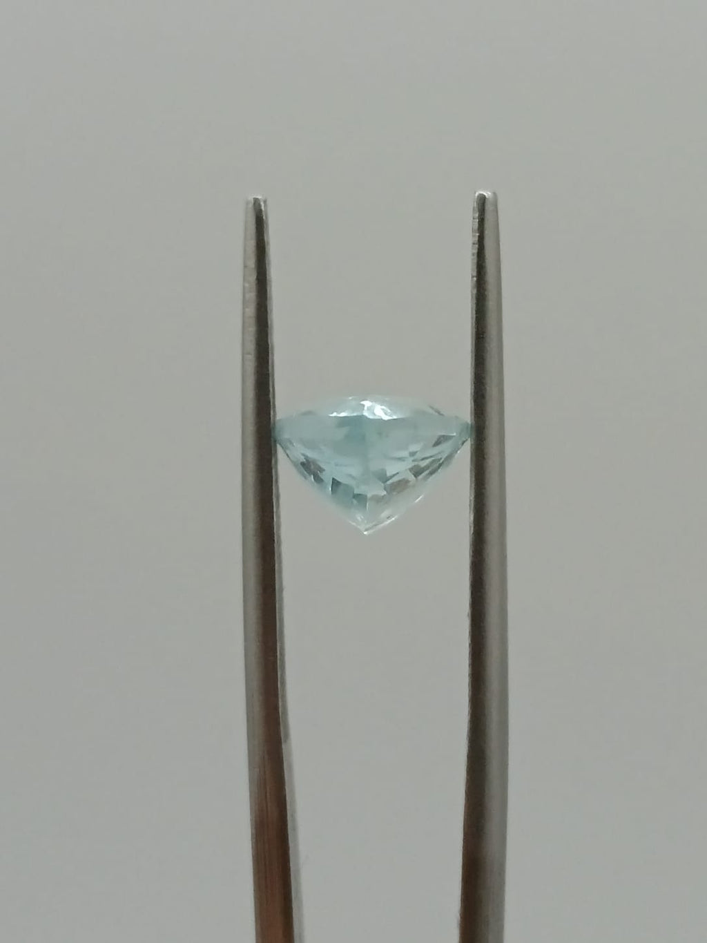 Aguamarina forma de gota de 2.31ct