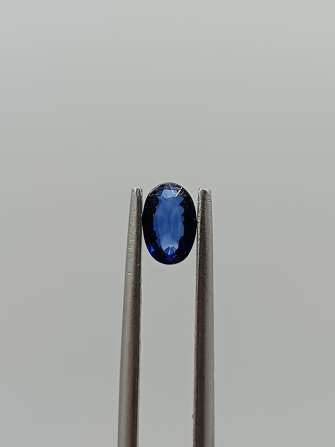 Zafiro ovalado de 0.44ct