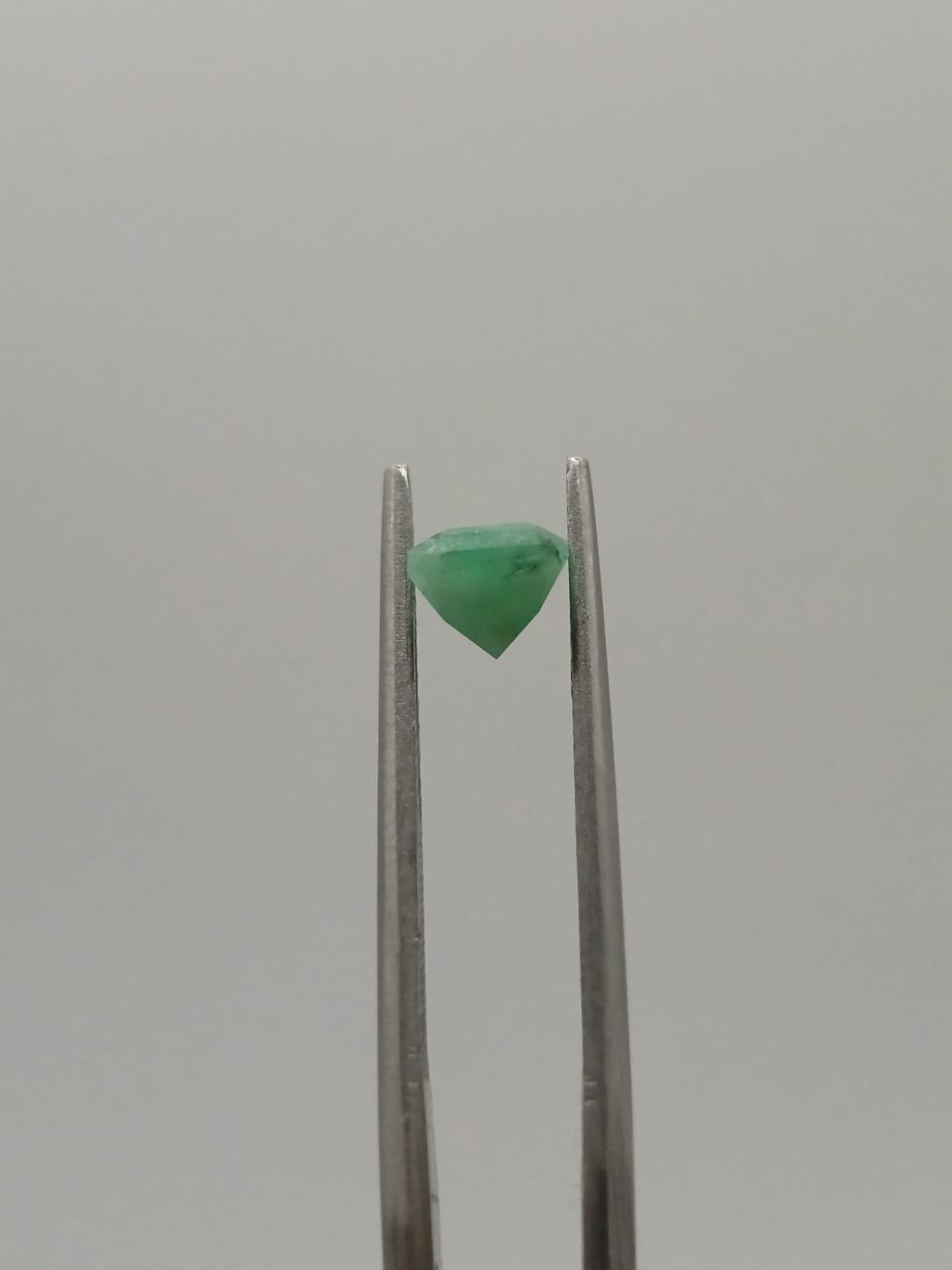 Esmeralda brasileña rectangular de 1.48ct