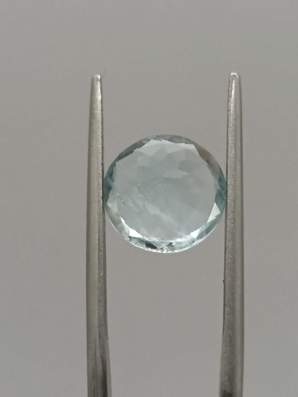 Aguamarina circular de 2.77ct