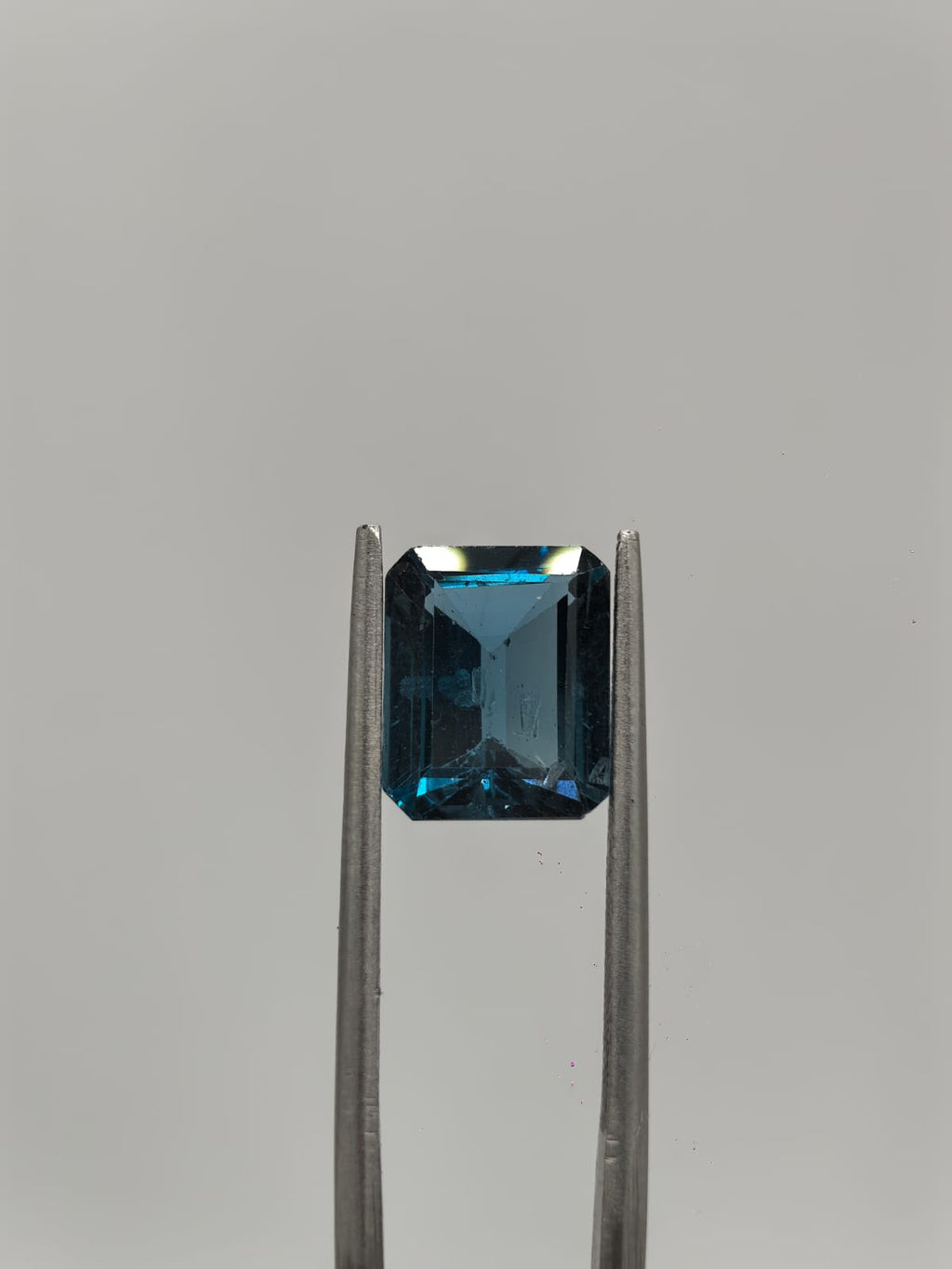 Topacio London blue rectangular de 3.71ct