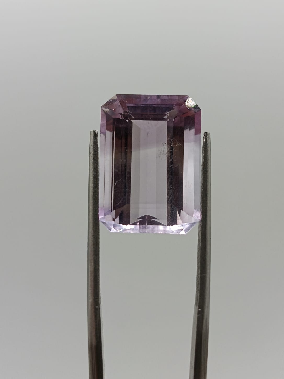 Amatista rectangular de 13.85ct