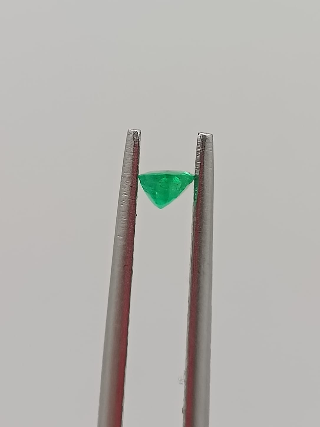 Esmeralda colombiana corte fancy de 0.22ct