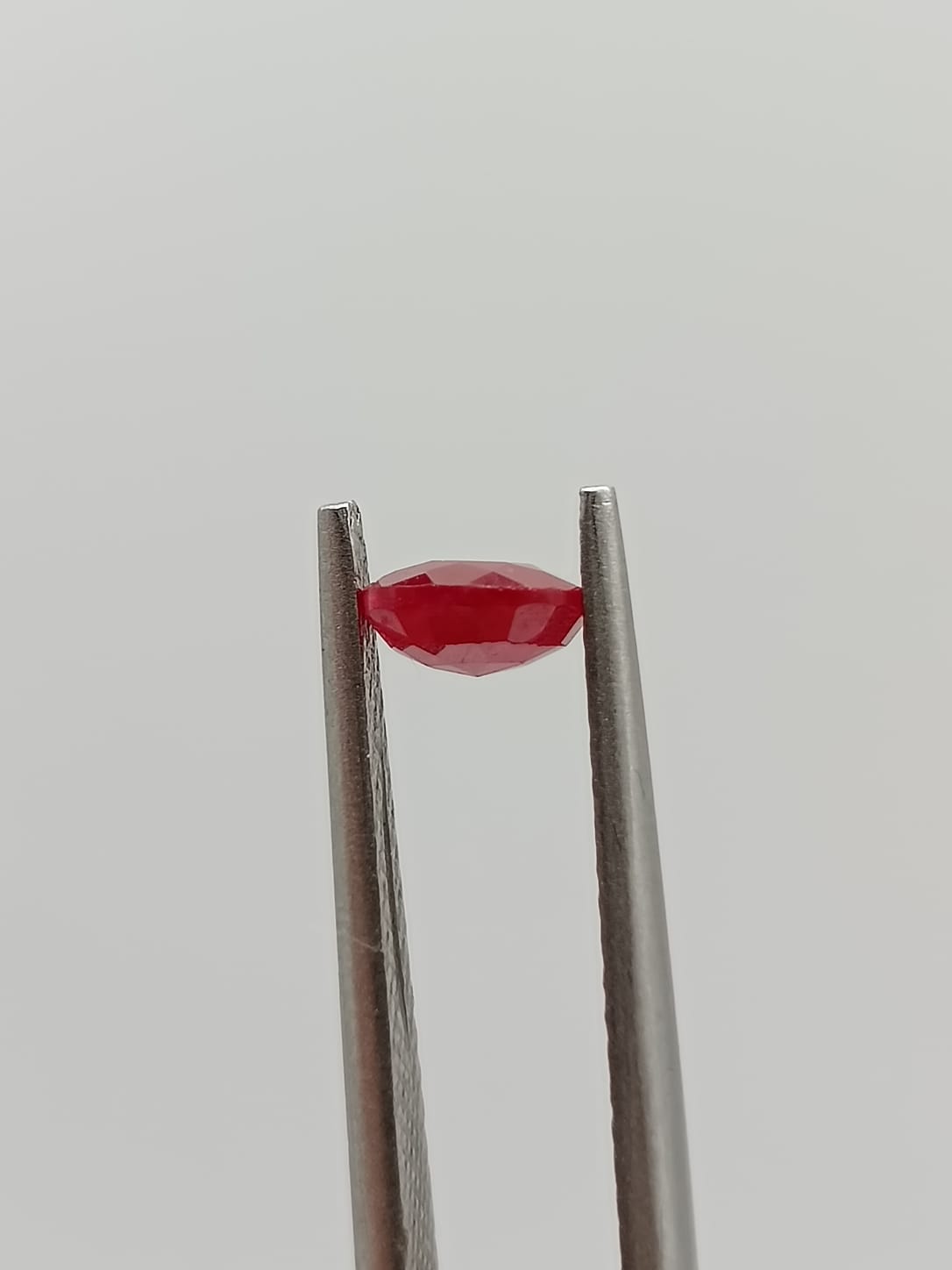 Rubí forma de gota de 0.83ct