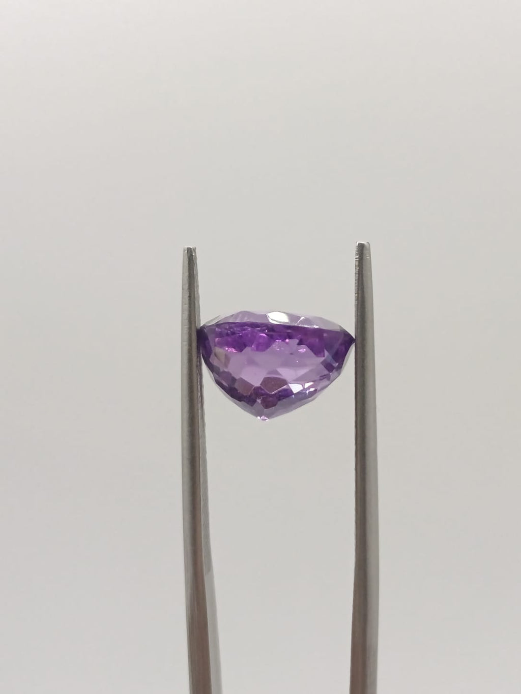 Amatista circular de 3.66ct