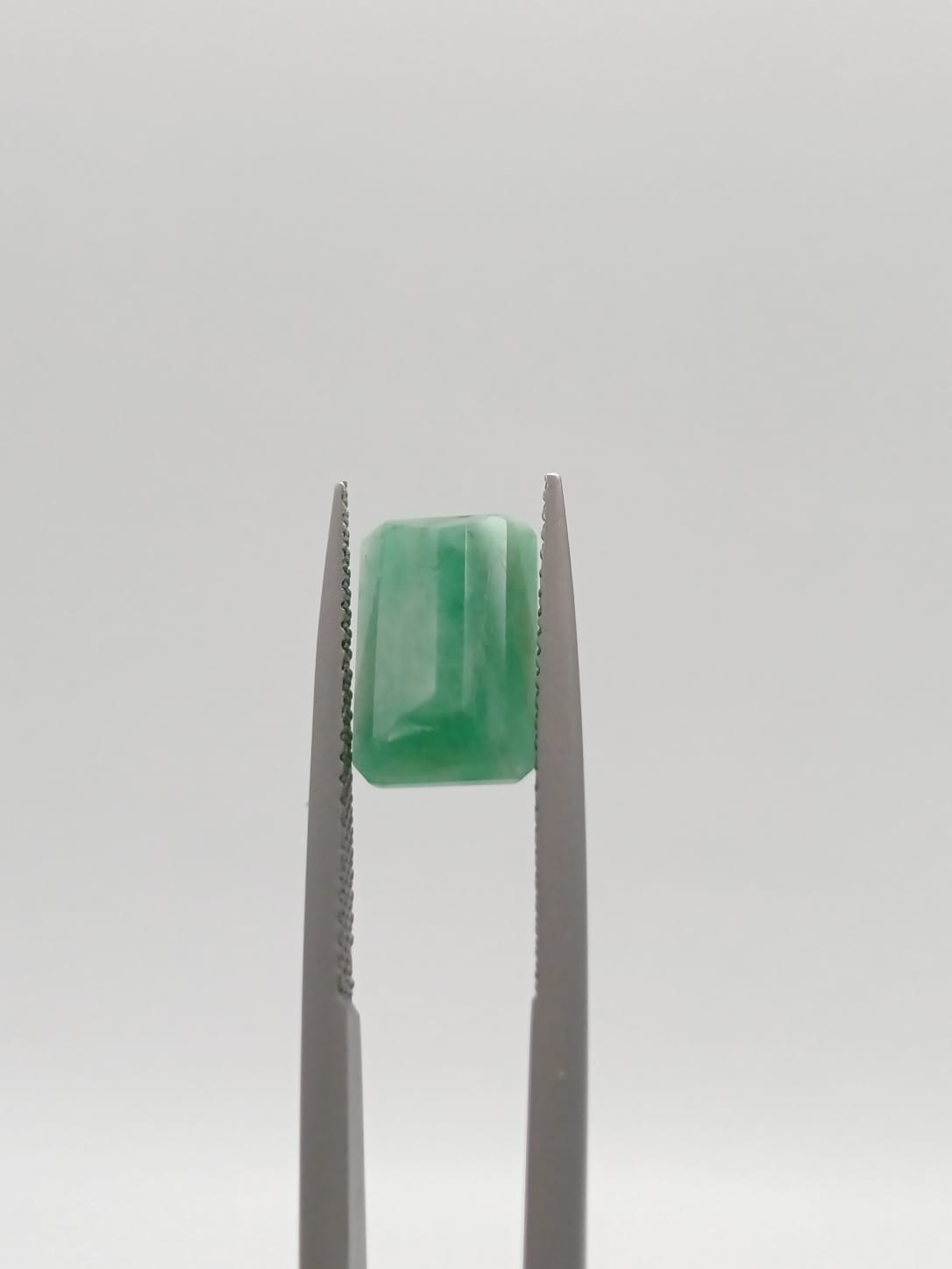 Esmeralda brasileña rectangular de 3.25ct