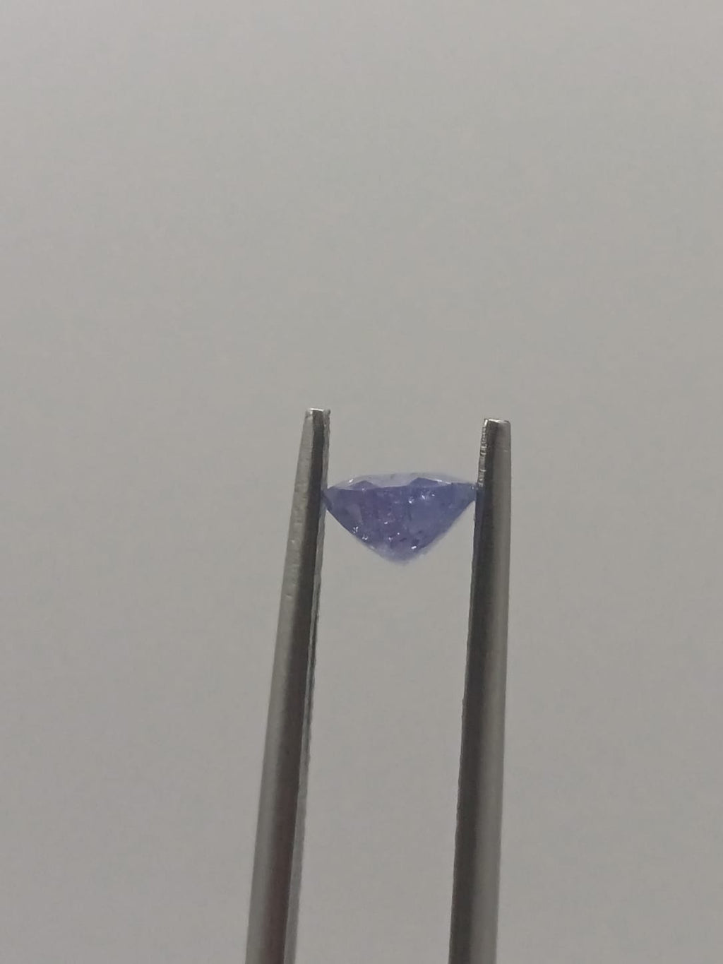 Tanzanita ovalada de 0.73ct