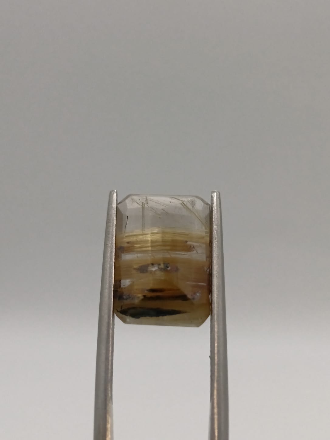 Cuarzo rutilado rectangular de 5.93ct