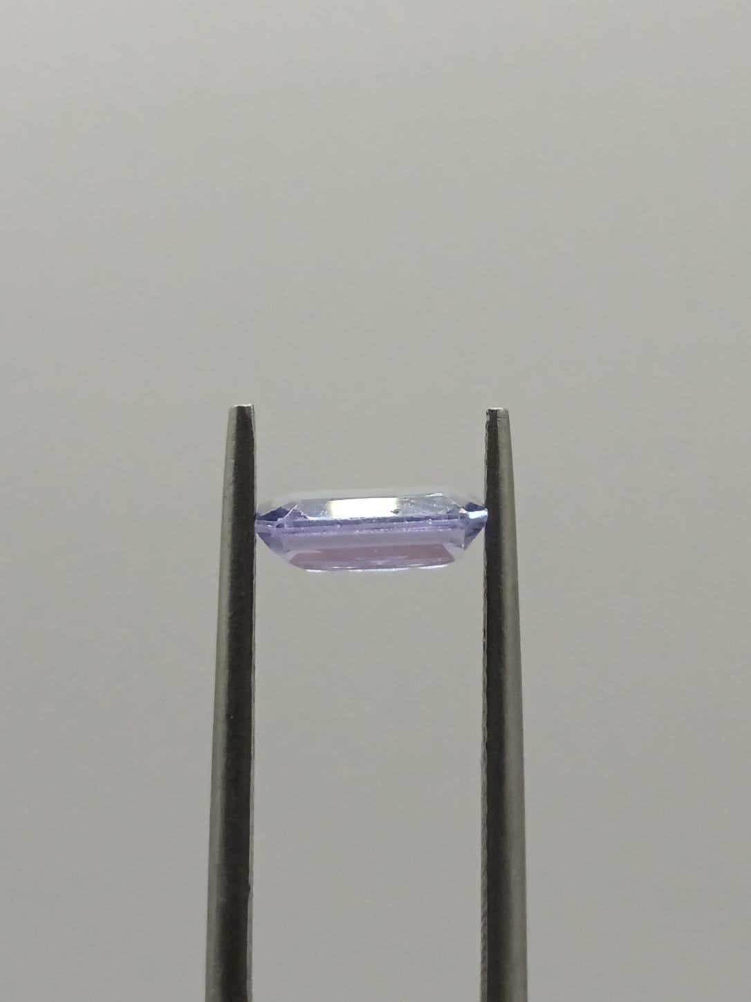 Tanzanita rectangular de 1.22ct