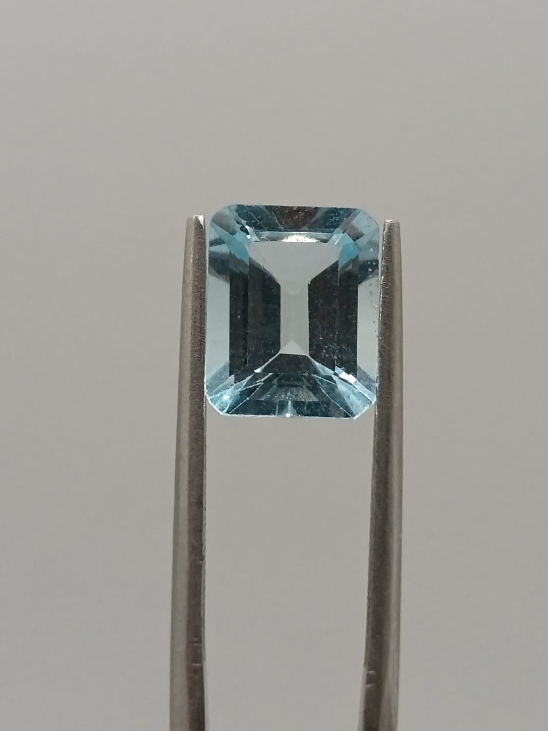 Aguamarina rectangular de 3.94ct