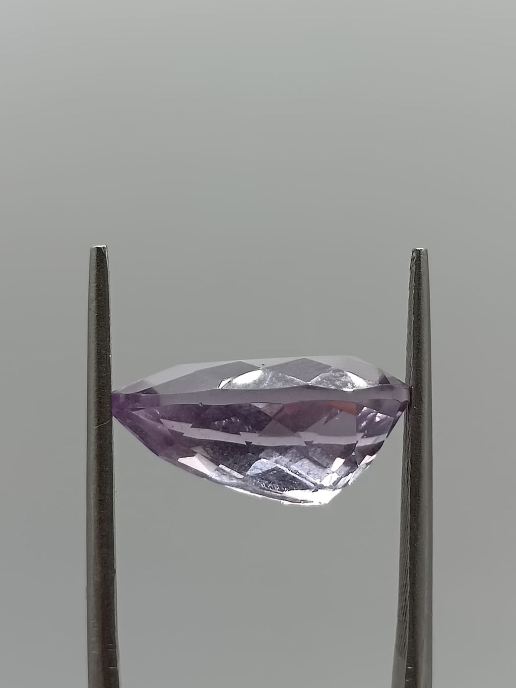 Amatista forma de gota de 5.86ct