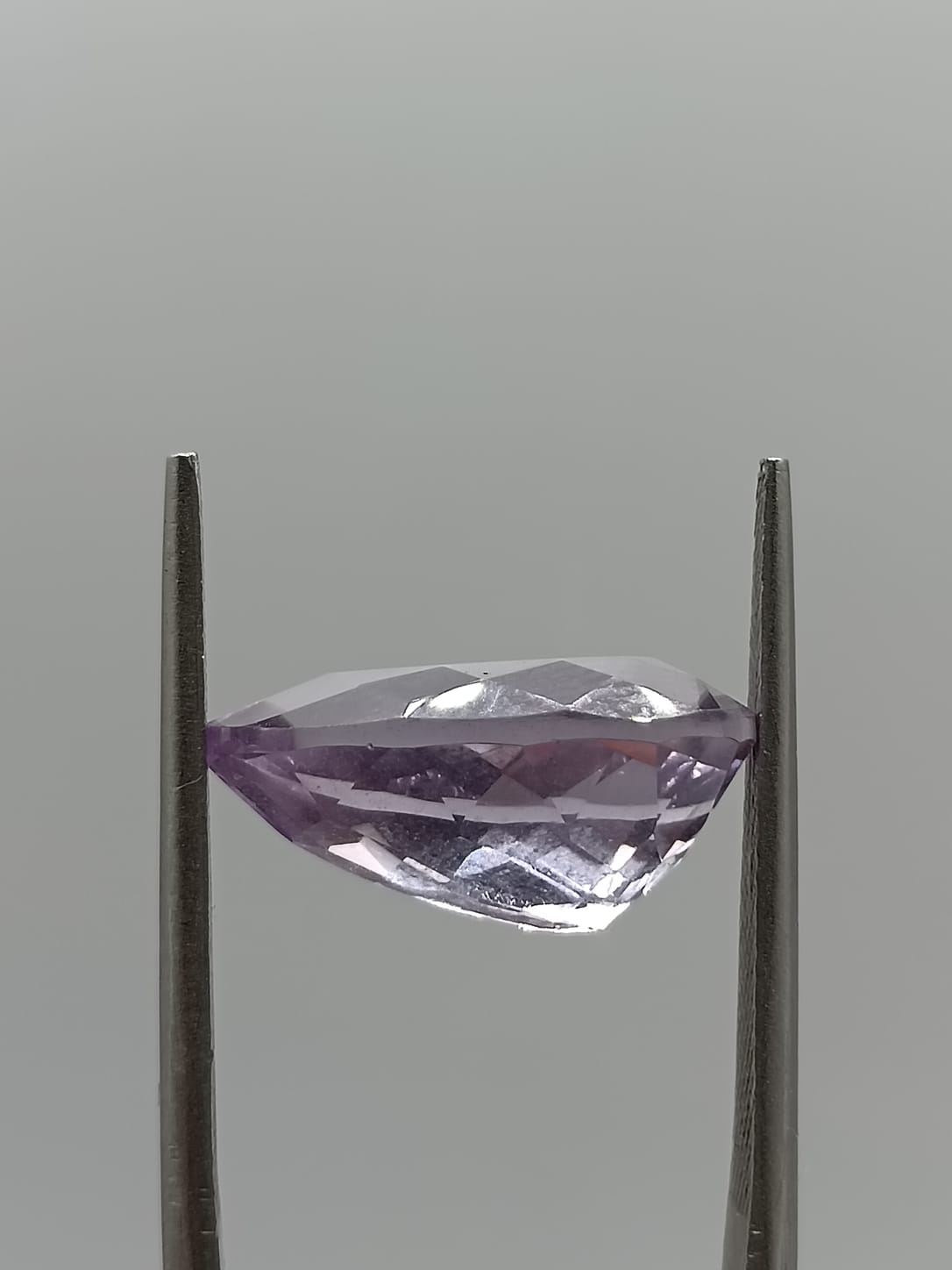 Amatista forma de gota de 5.86ct