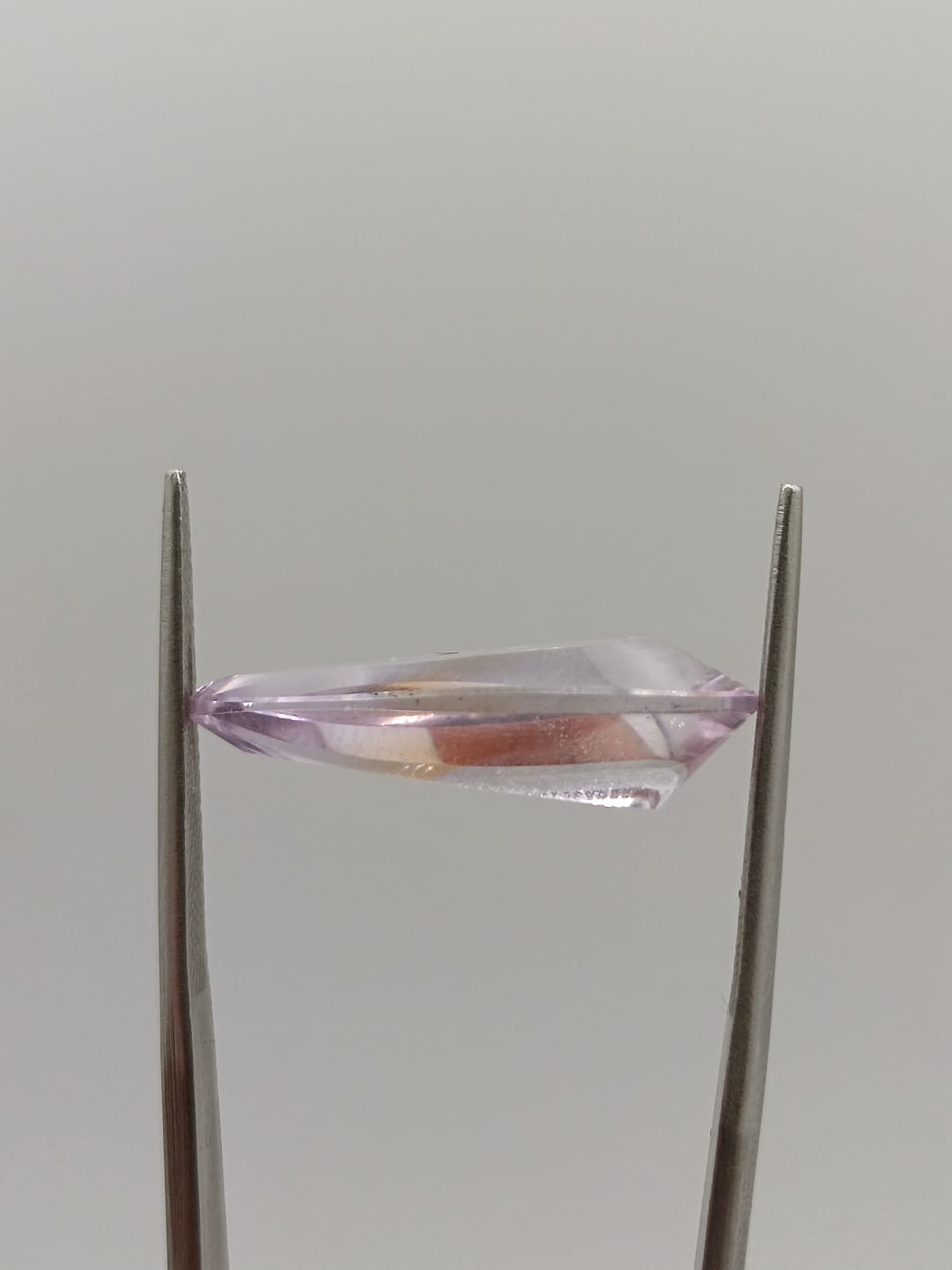 Amatista corte fancy de 10.82ct