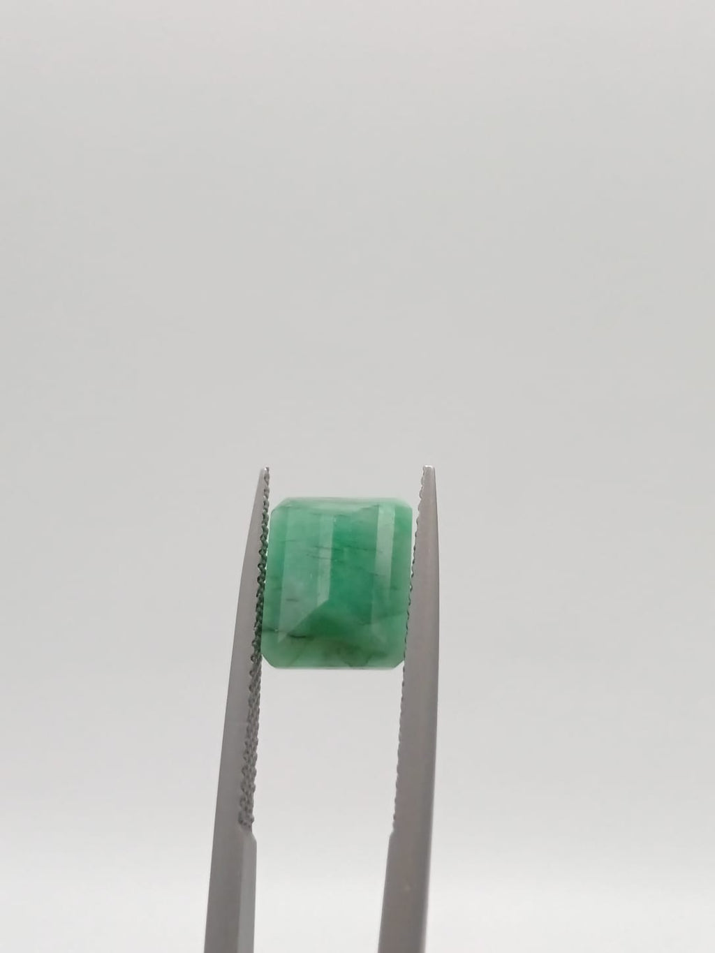Esmeralda brasileña rectangular de 2.85ct