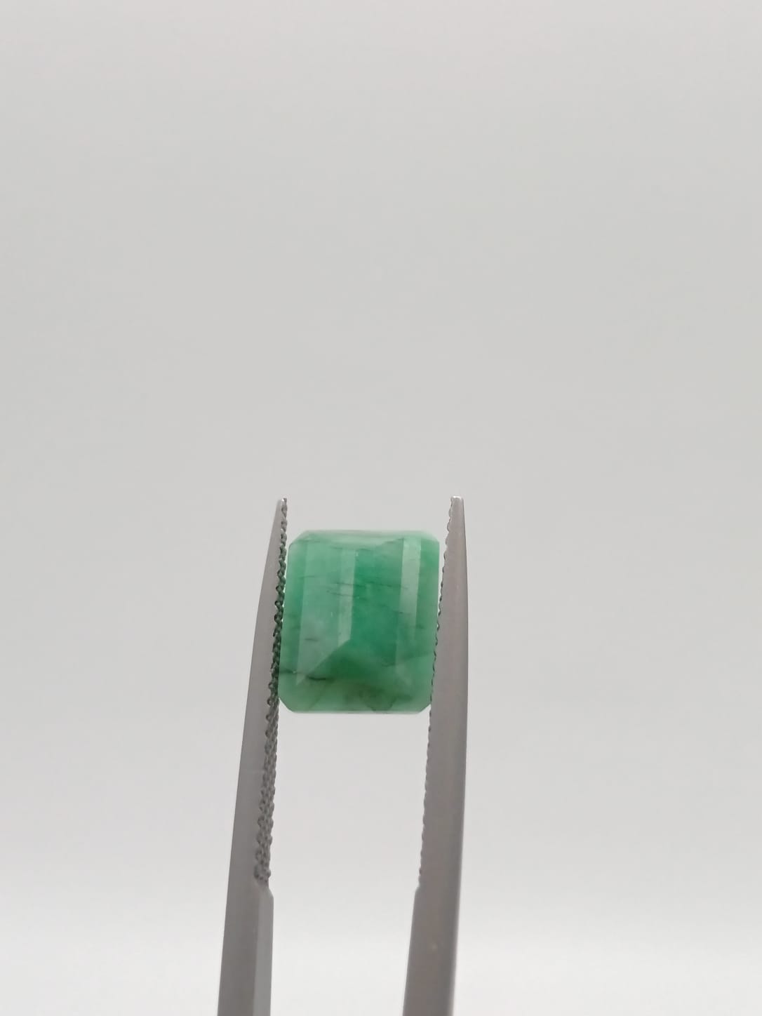 Esmeralda brasileña rectangular de 2.85ct