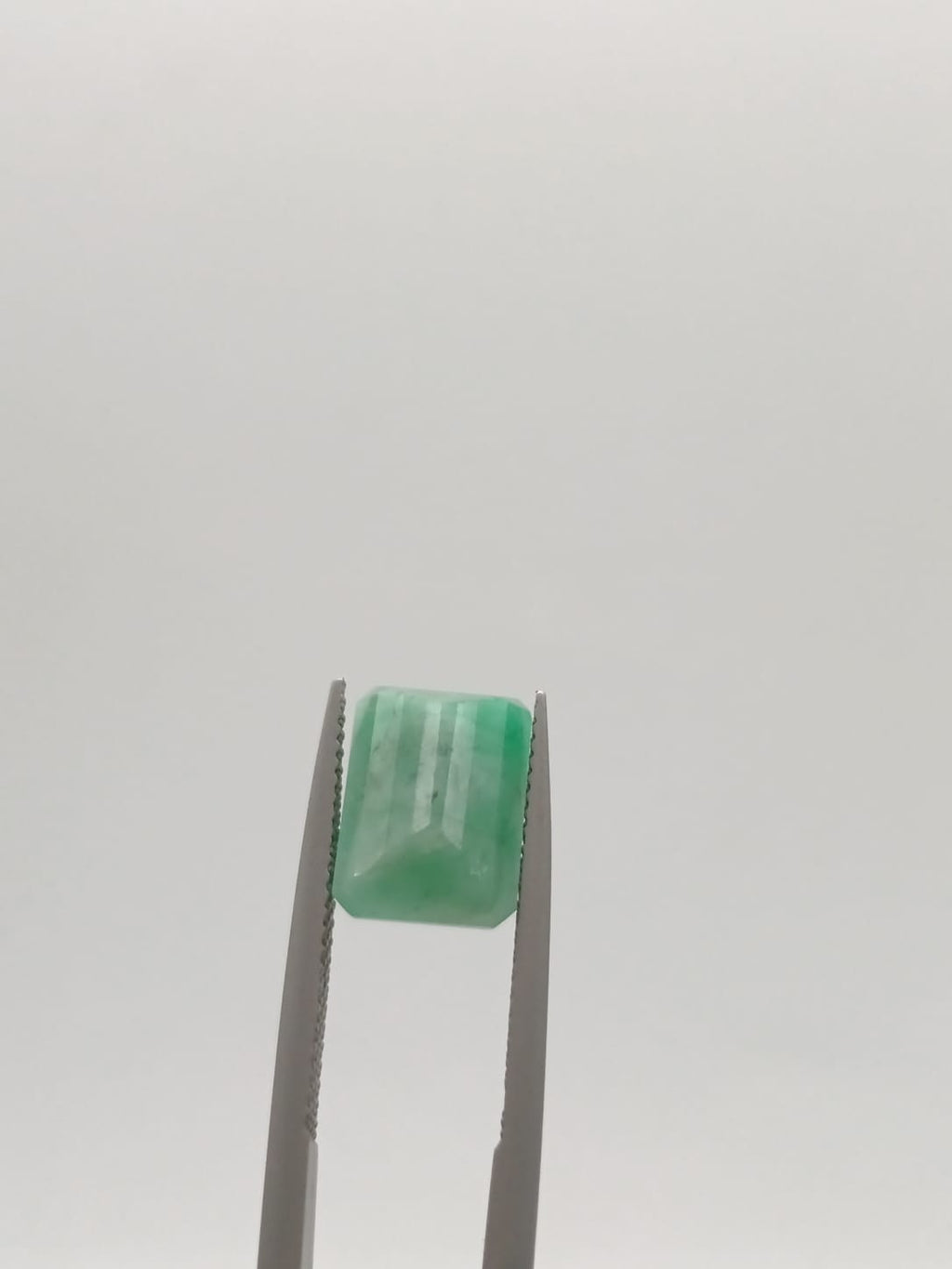 Esmeralda brasileña rectangular de 4.00ct