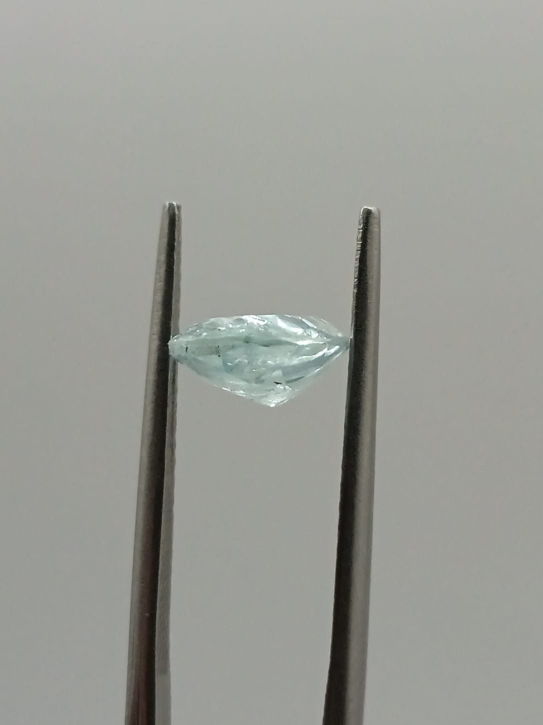Aguamarina ovalada de 1.98ct