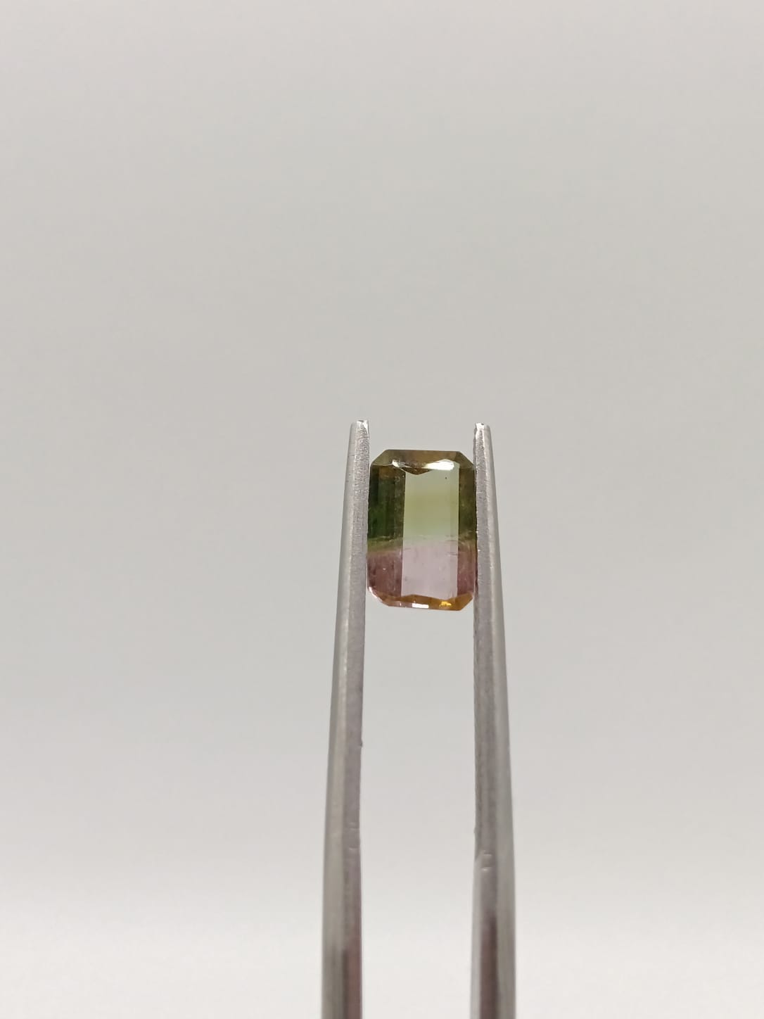 Turmalina sandia rectangular de 0.89ct