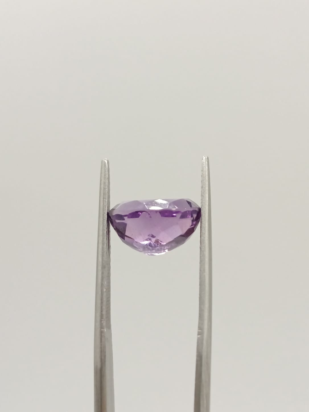 Amatista ovalada de 4.72ct