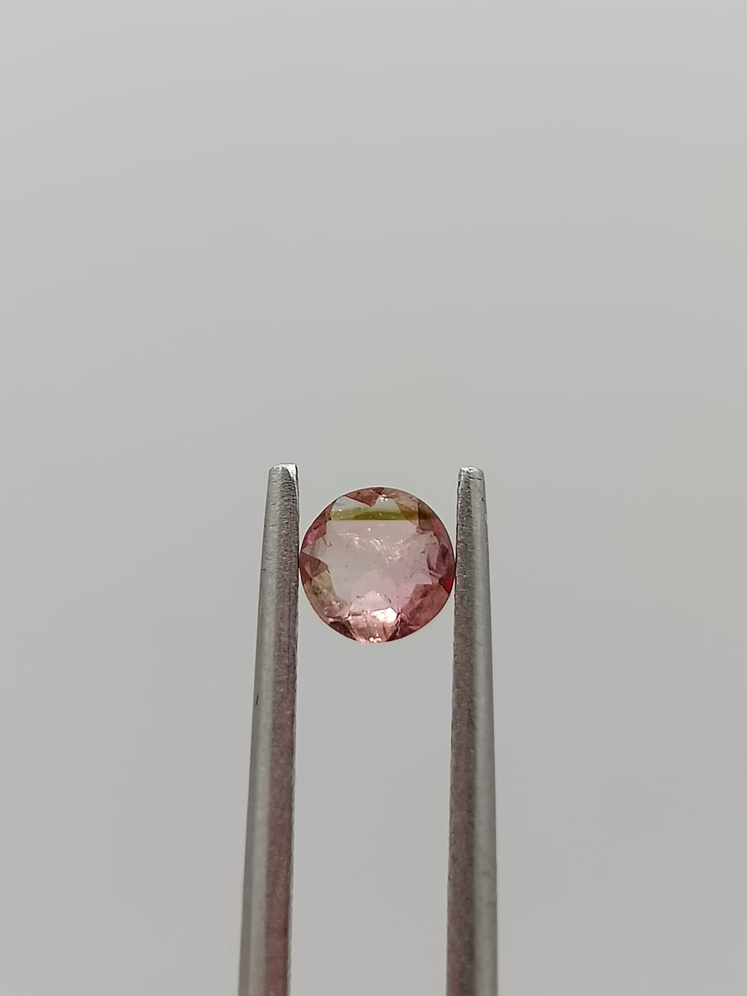 Turmalina rosa rectangular de 0.28ct