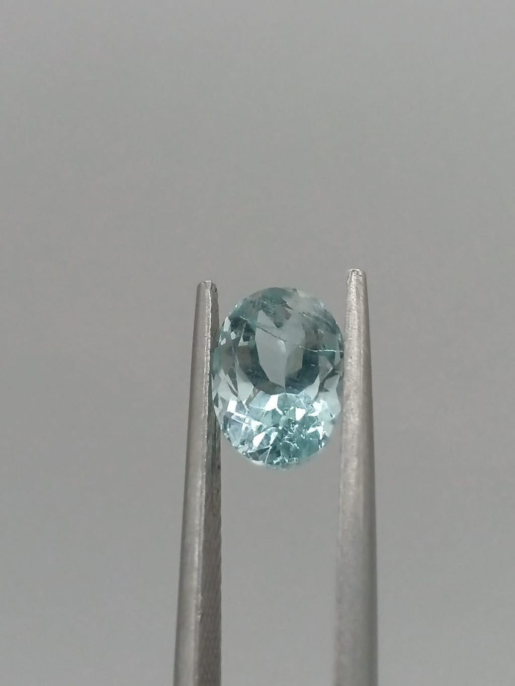 Aguamarina ovalada de 1.86ct