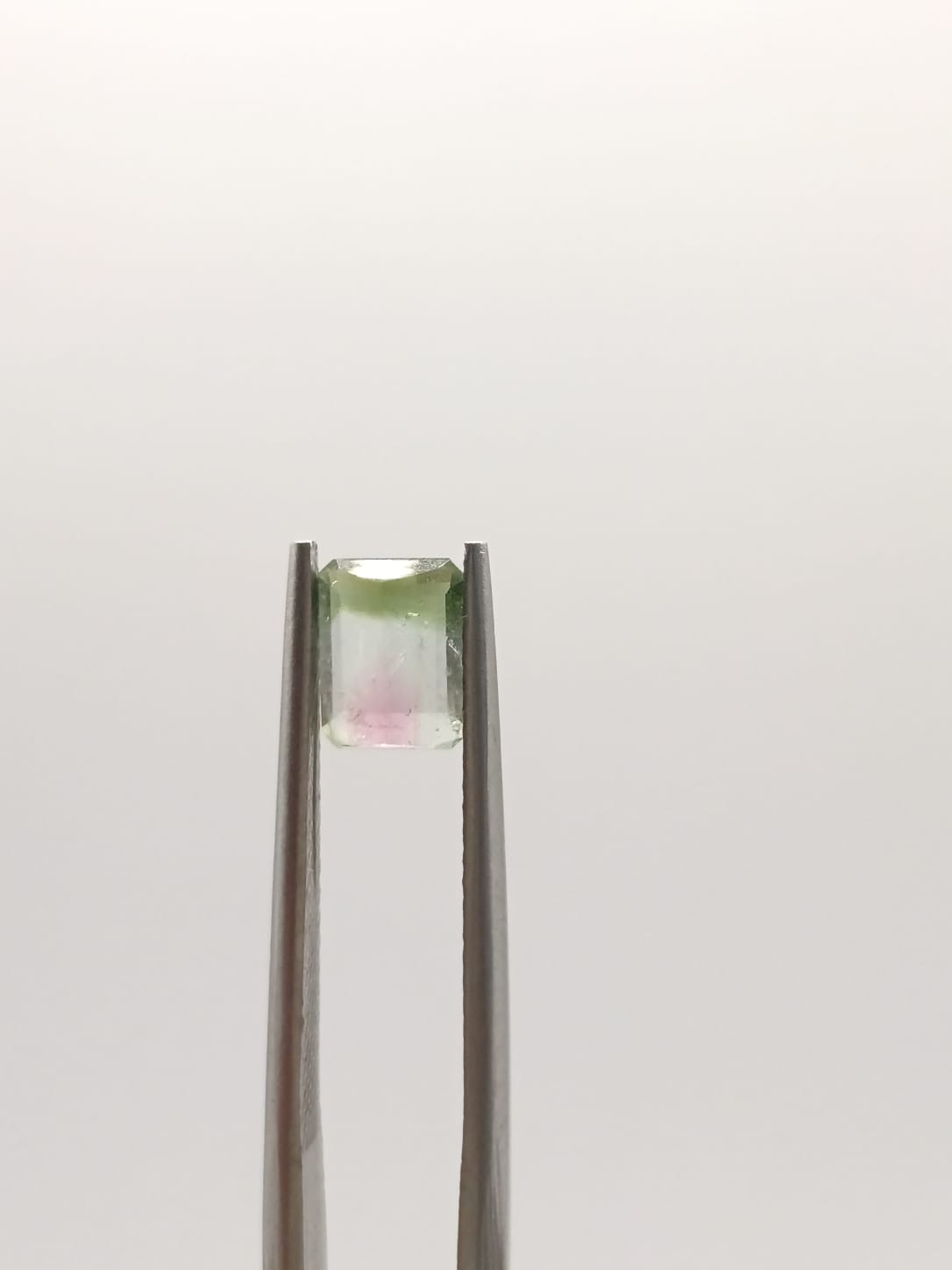 Turmalina sandia rectangular de 0.93ct