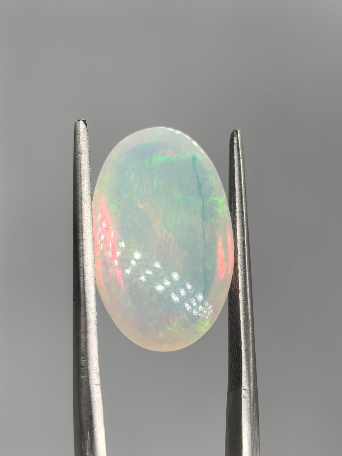 Ópalo ovalado de 5.77ct