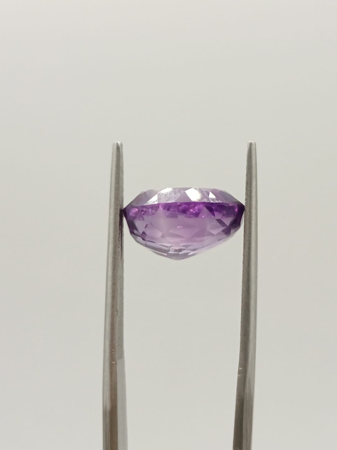 Amatista ovalada de 5.12ct