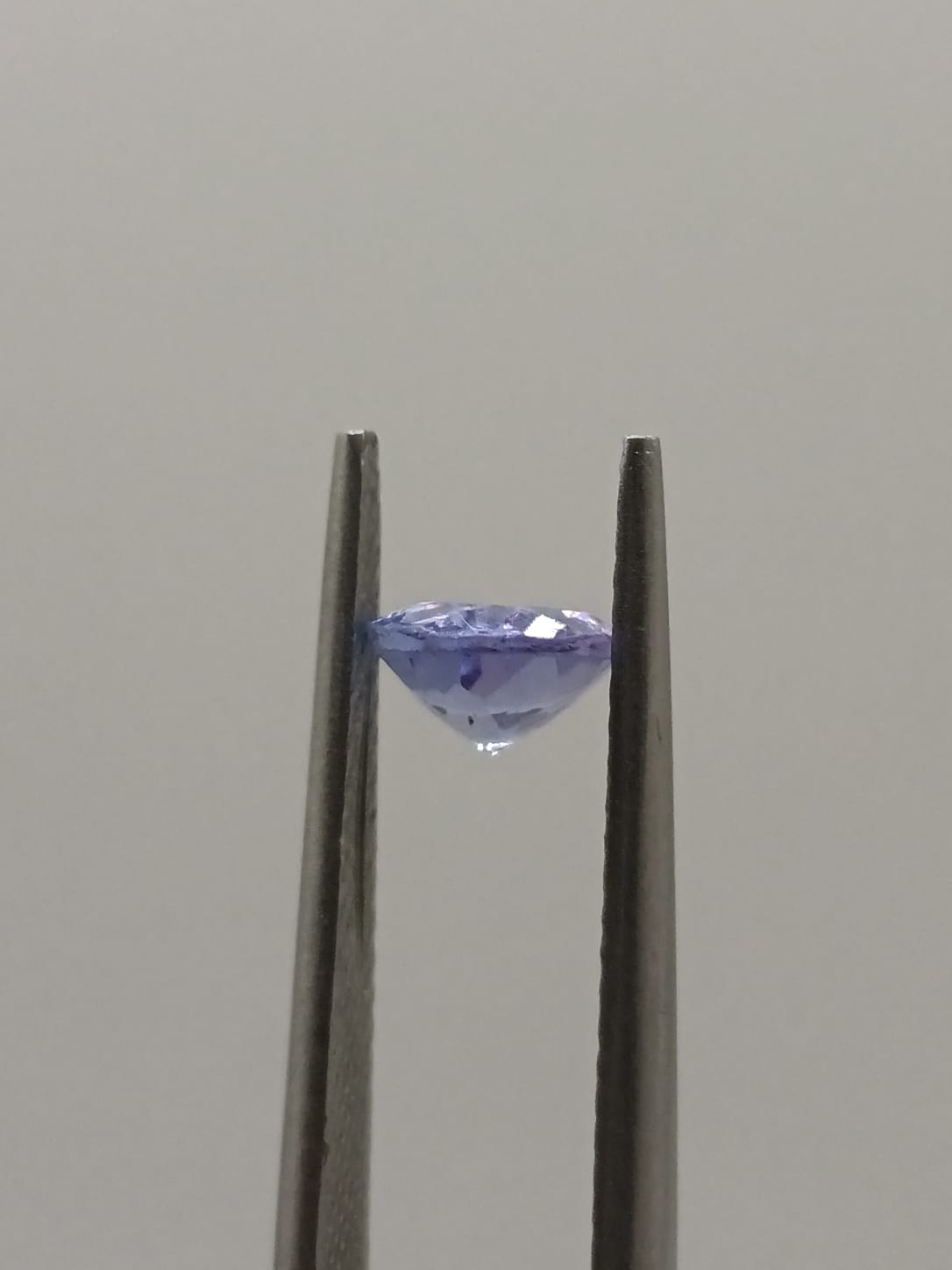 Tanzanita ovalada de 1.12ct