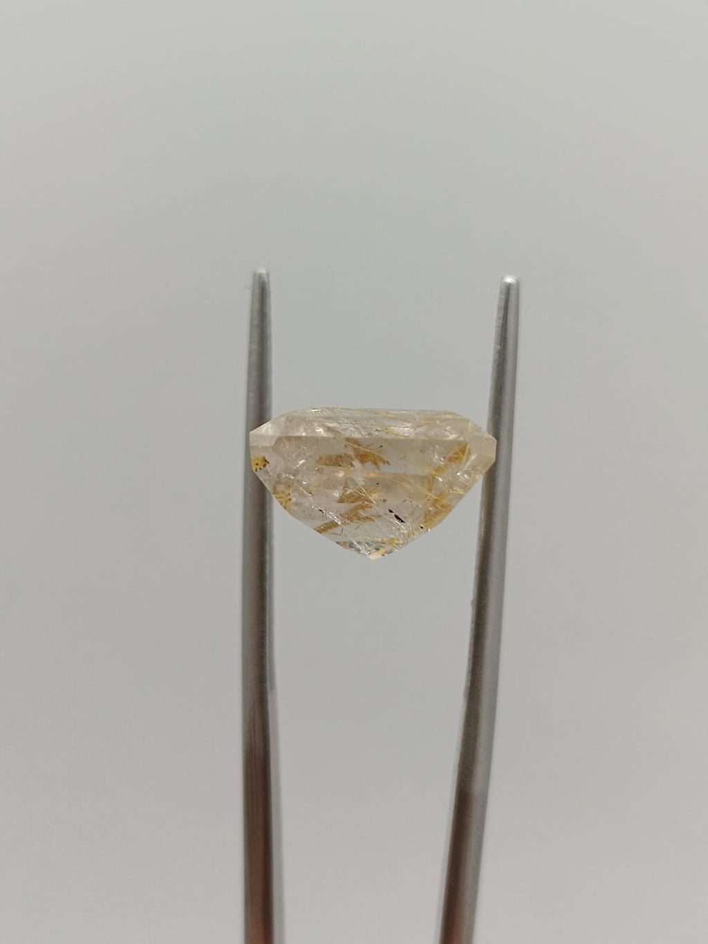 Cuarzo rutilado rectangular de 7.45ct