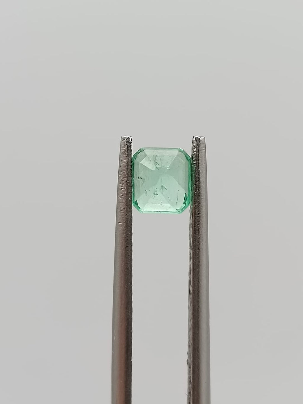 Esmeralda colombiana rectangular de 0.45ct