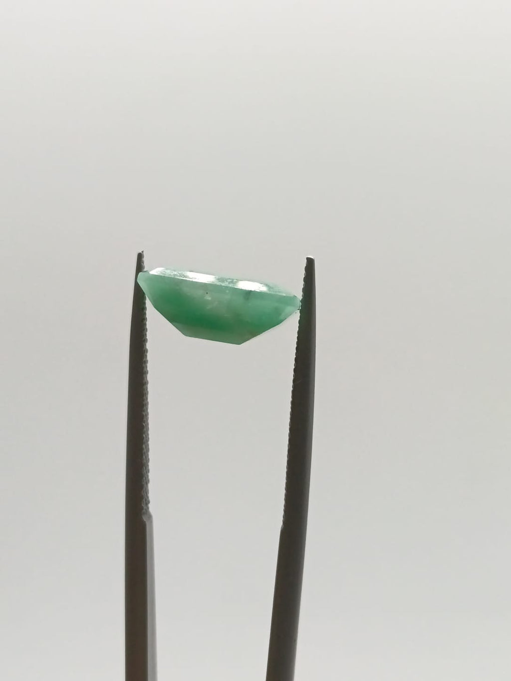 Esmeralda brasileña rectangular de 3.75ct