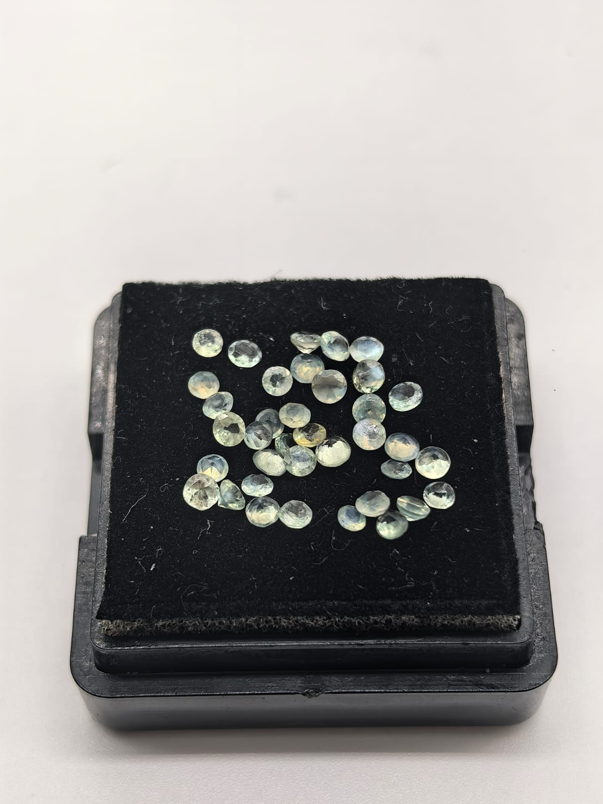 Alexandrita circular, lote de 1.37ct