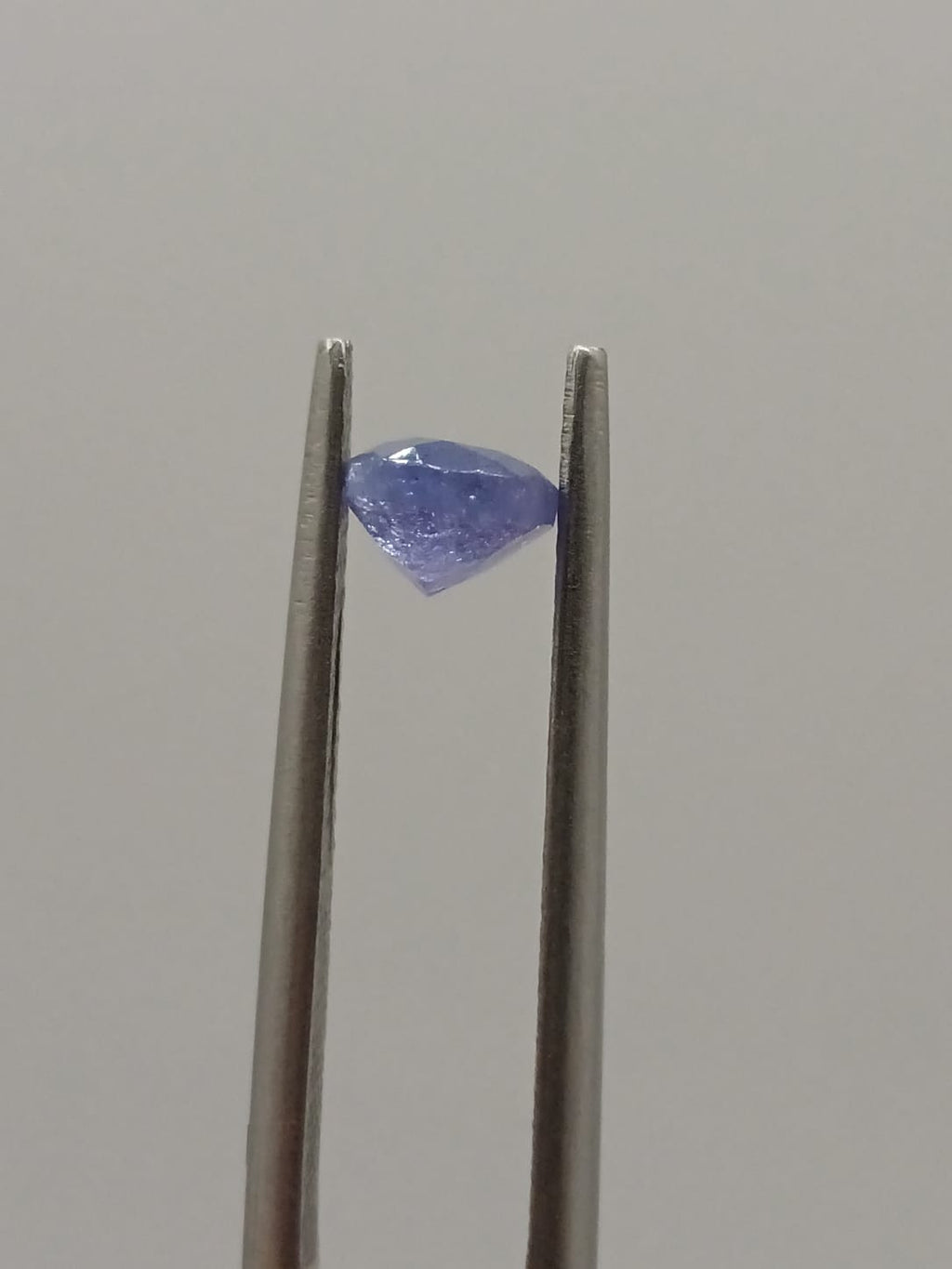 Tanzanita ovalada de 0.92ct