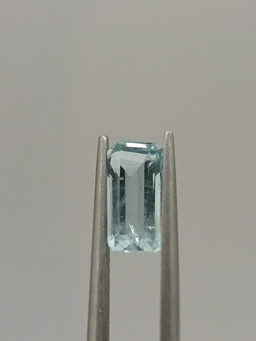 Aguamarina rectangular de 1.87ct