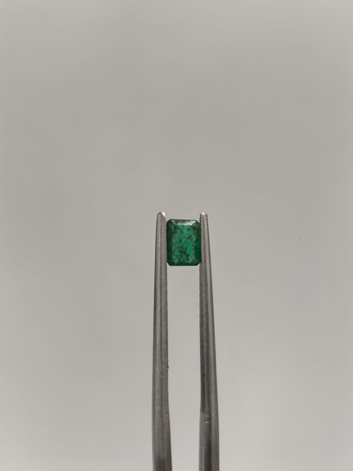 Esmeralda colombiana rectangular de 0.30ct